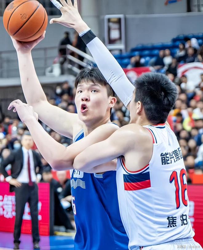 从风云突变菲尼克斯太阳冲刺阶段门线救险到今晨法兰克福迎来里程碑,关键时刻浙江队备战NBA总决赛 从风云突变菲尼克斯太阳冲刺阶段门线救险到今晨法兰克福迎来里程碑,关键时刻浙江队备战NBA总决赛